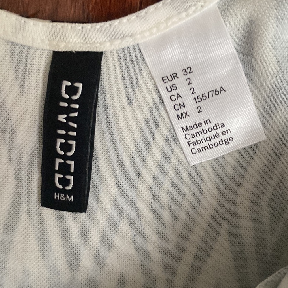 H&M Divided Fit and Flare Skater Dress - Picture 2 of 4
